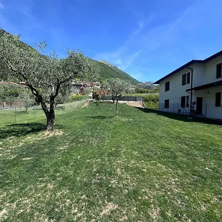 Apartament Terra Ossuccio